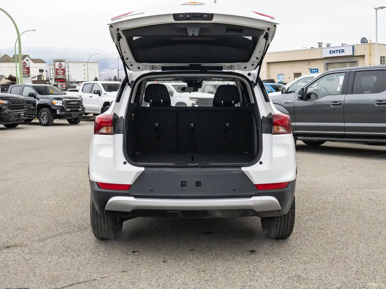 Chevrolet Trailblazer photo Chevrolet Trailblazer