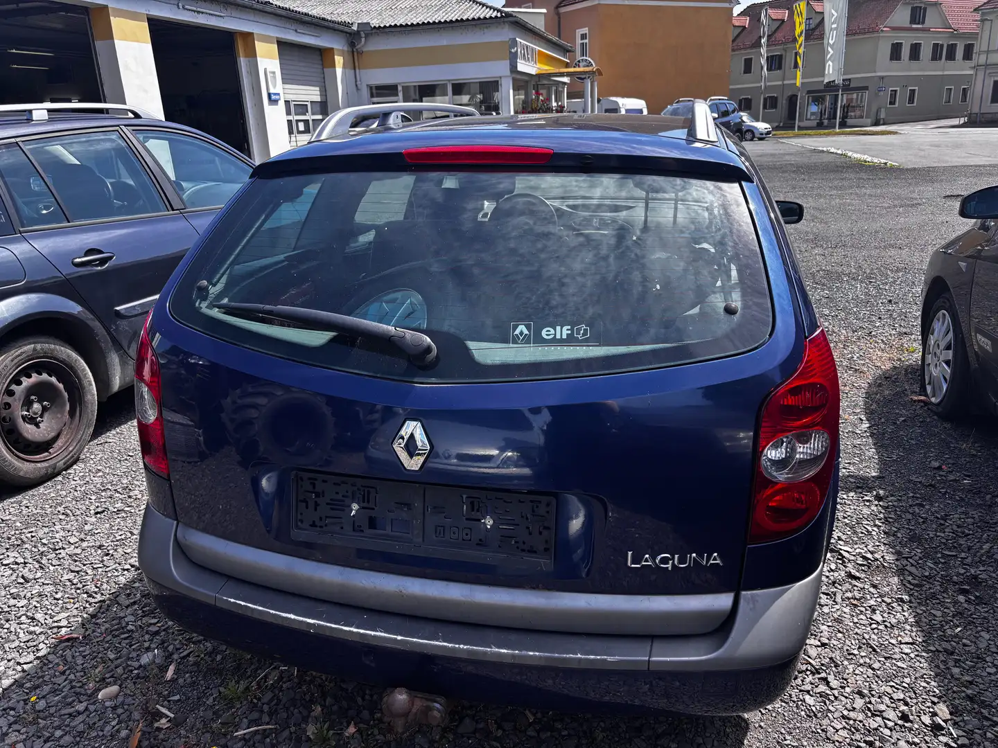Renault Laguna Grandtour Privilège 2,2 dCi Aut Blau - 2