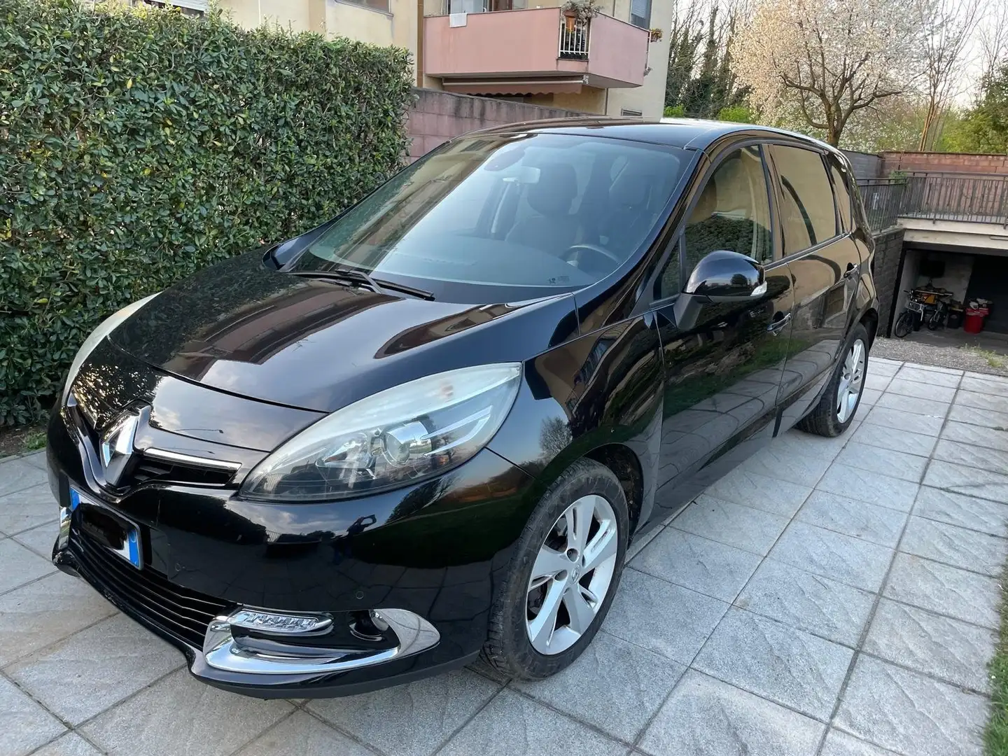 Renault Scenic Scenic III XMod 2013 1.5 dci Negro - 2
