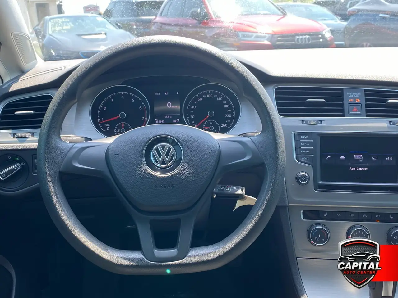 Volkswagen Golf снимка Volkswagen Golf