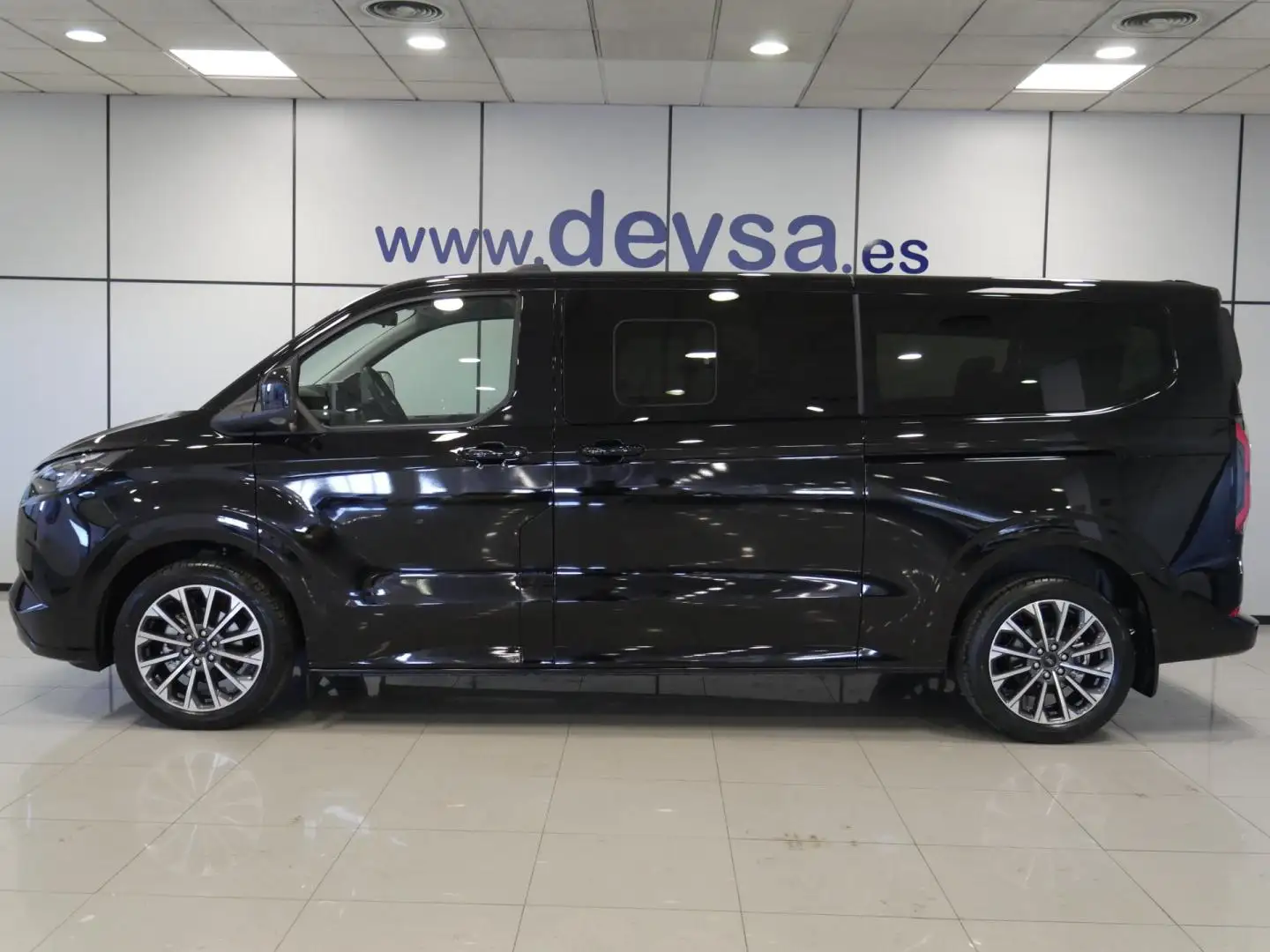 Ford Tourneo Custom 2.5 Duratec PHEV 171 L2 Titanium X eCVT Negro - 2