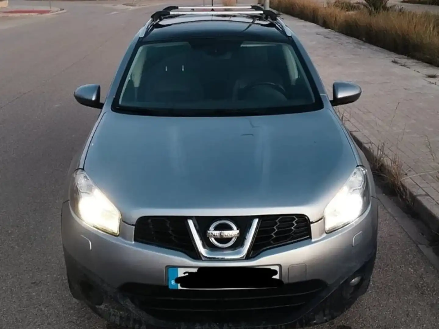 Nissan Qashqai+2 Q+2 1.6 Tekna Premium 4x2 18´´ Plateado - 1
