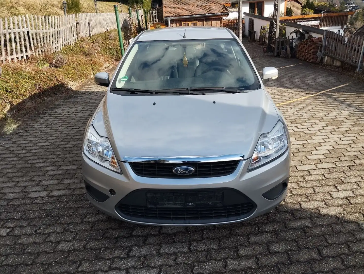 Ford Focus 2.0 TDCi DPF Titanium - 1