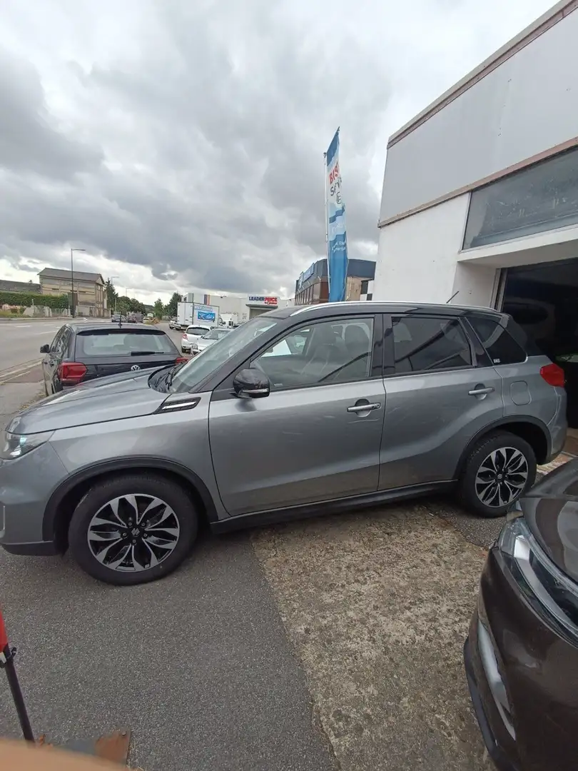 Suzuki Vitara PACK 4X2 Szürke - 2