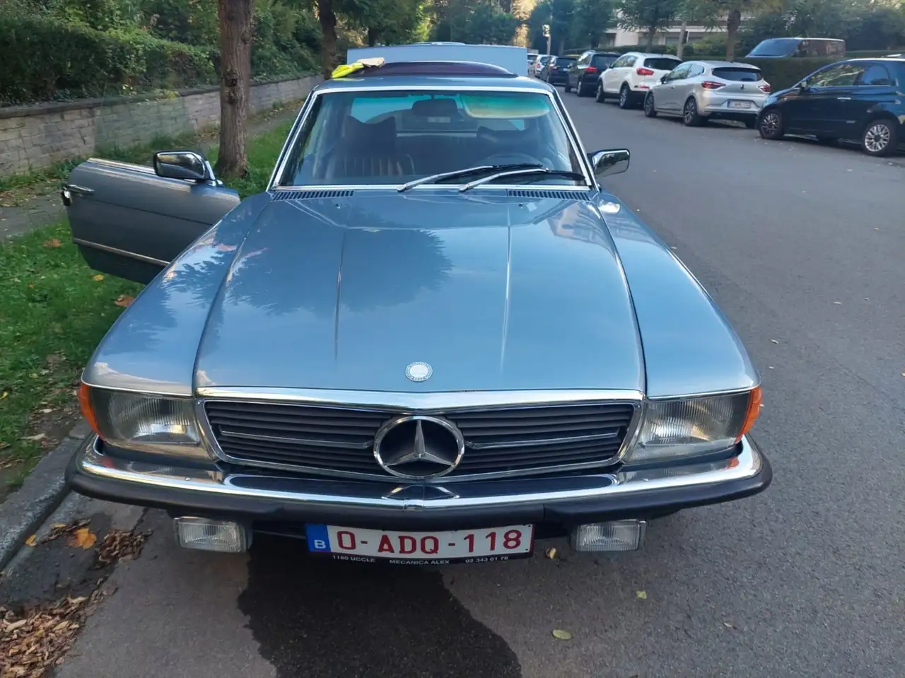 Mercedes-Benz SLC 350, foto 1