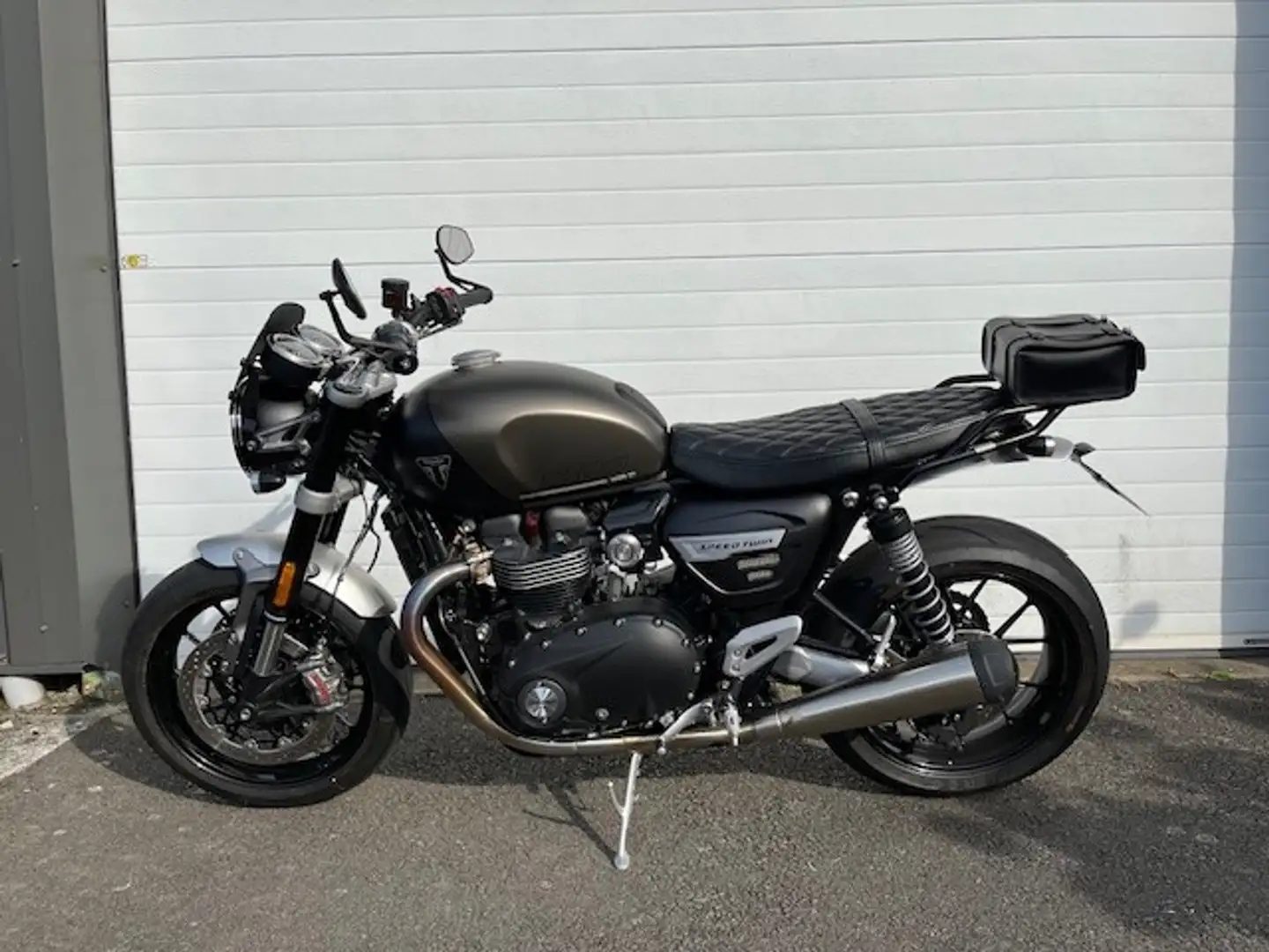 Triumph Speed Twin Beige - 2
