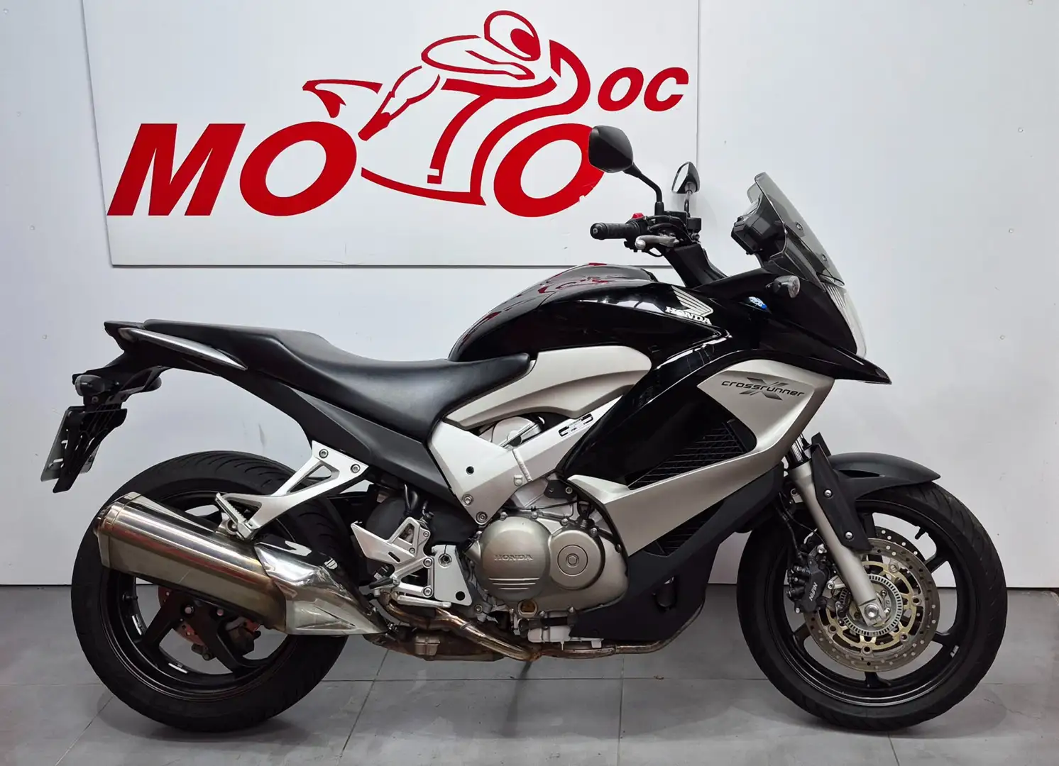Honda Crossrunner VENDU ***MOTODOC.BE***VENDU Siyah - 1