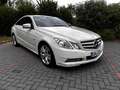 Mercedes-Benz E 220 Panorama | Automatik | Sitzheizung | Navi Білий - thumbnail 2