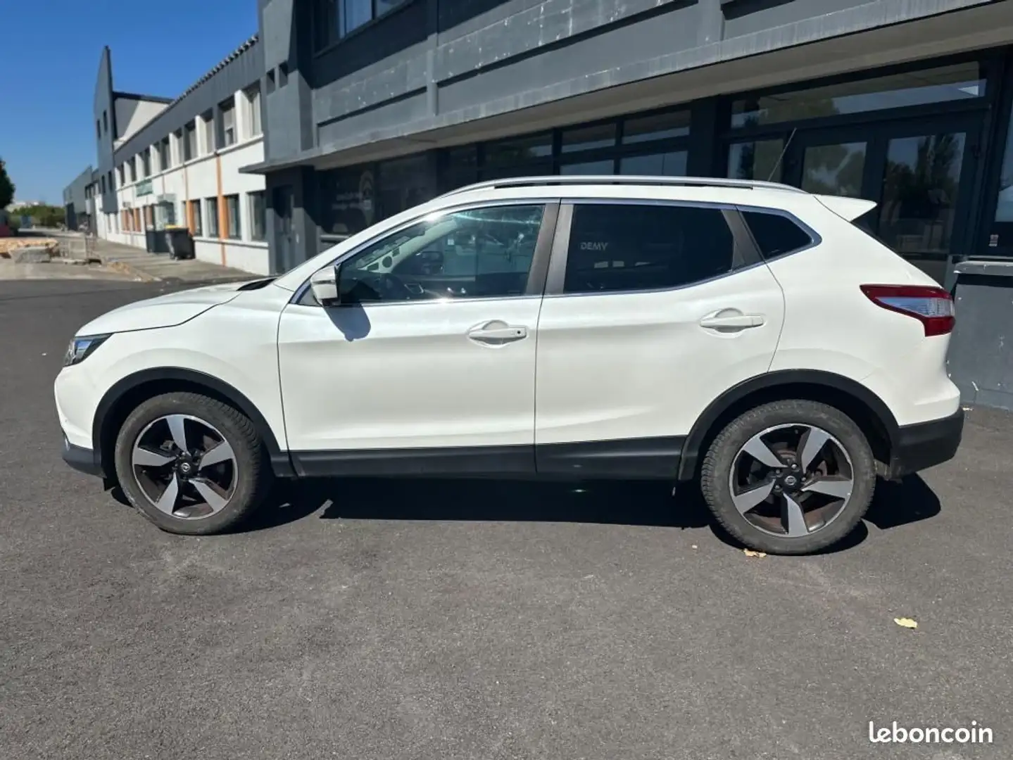 Nissan Qashqai GENERATION-II 1.2 DIGT 115 N-CONECTA 2WD Blanc - 2