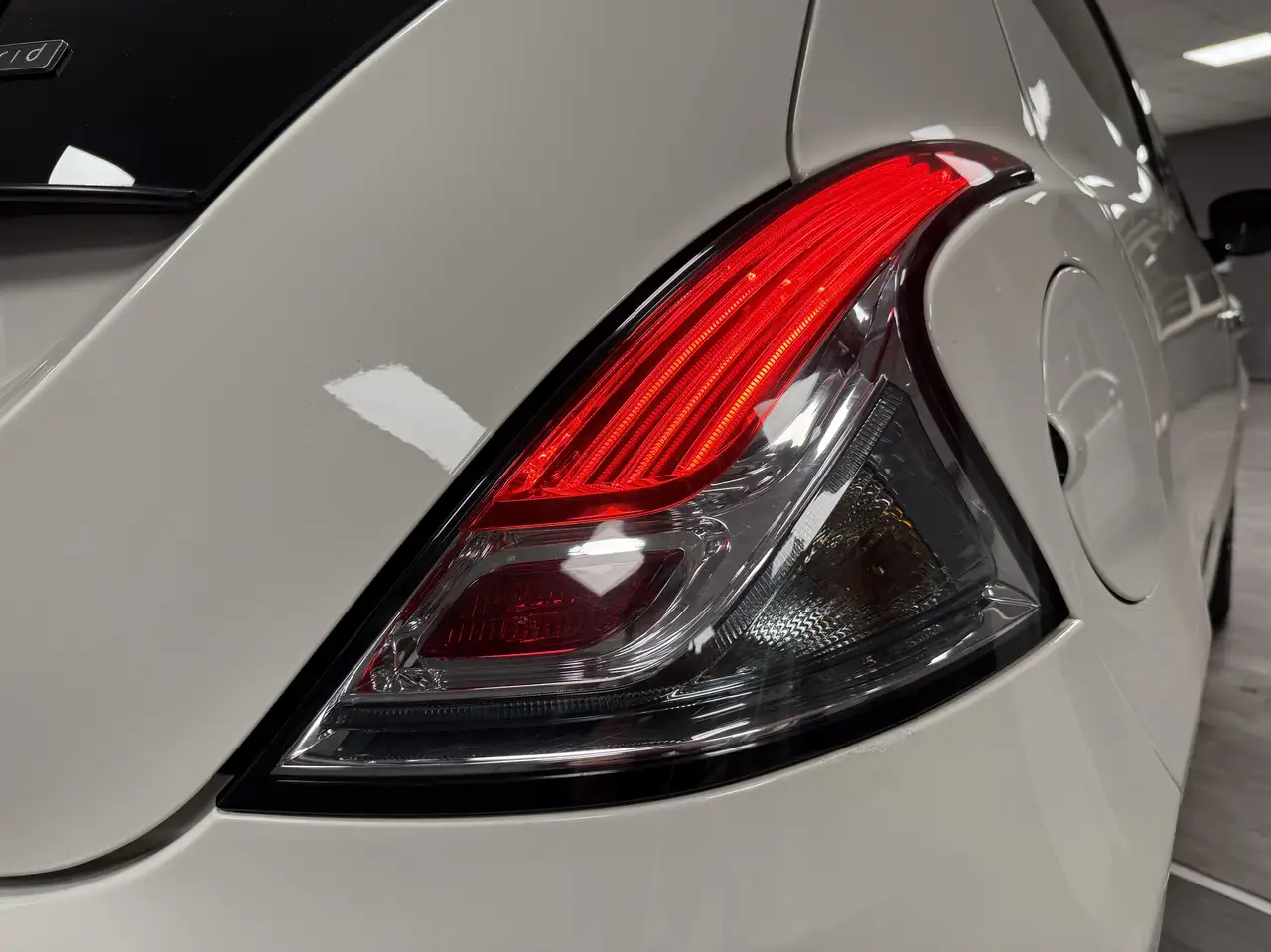 Lancia Ypsilon 2023 — фото 9
