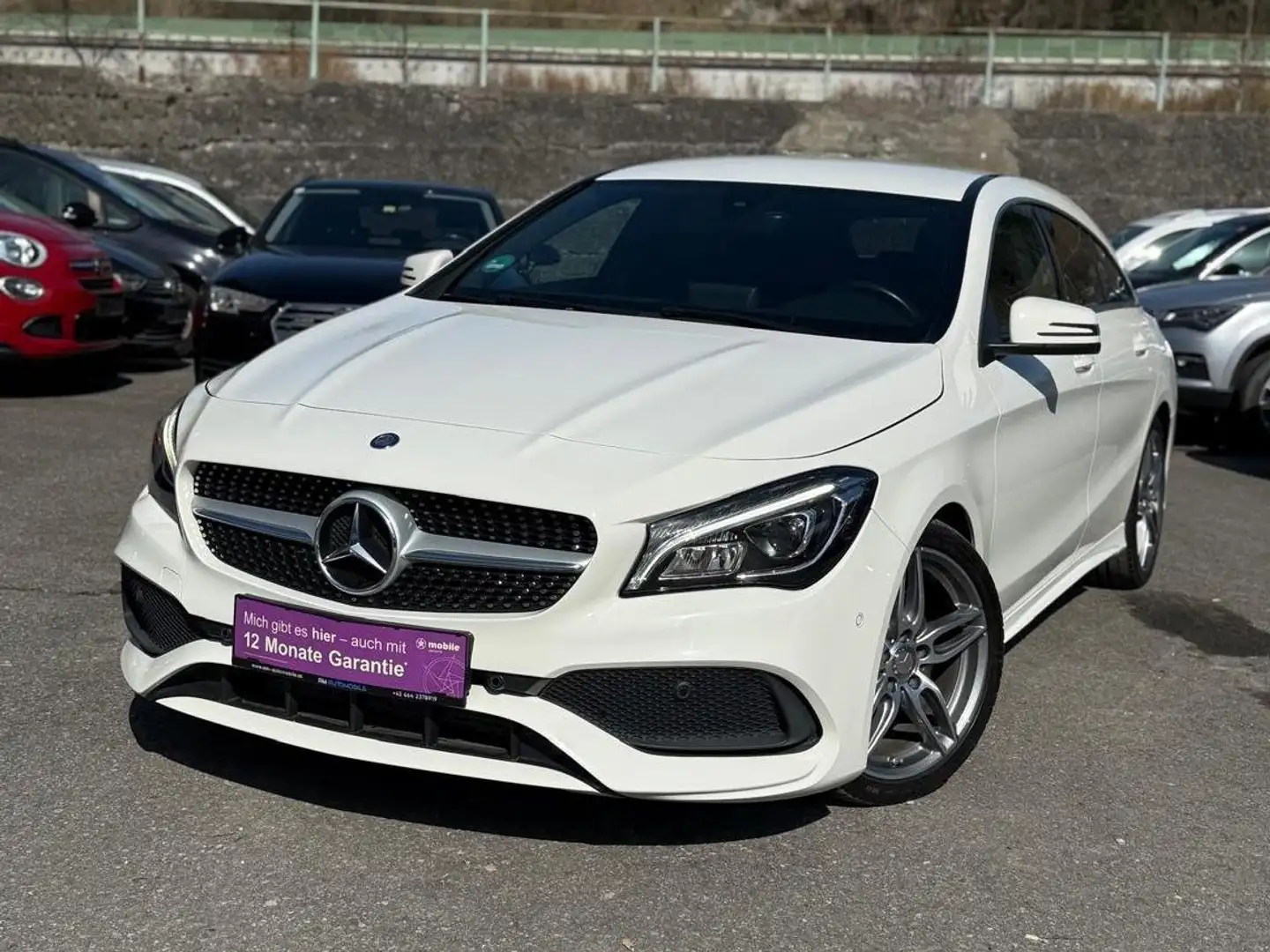 Mercedes-Benz CLA 200 CLA 200 (117.943) AMG Line Weiß - 2