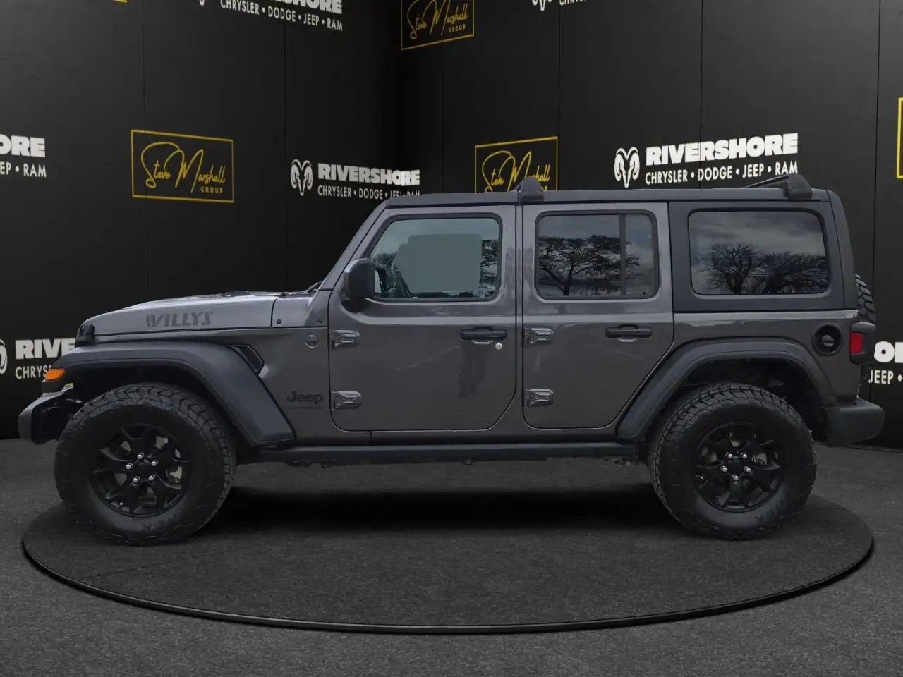 Jeep Wrangler снимка Jeep Wrangler