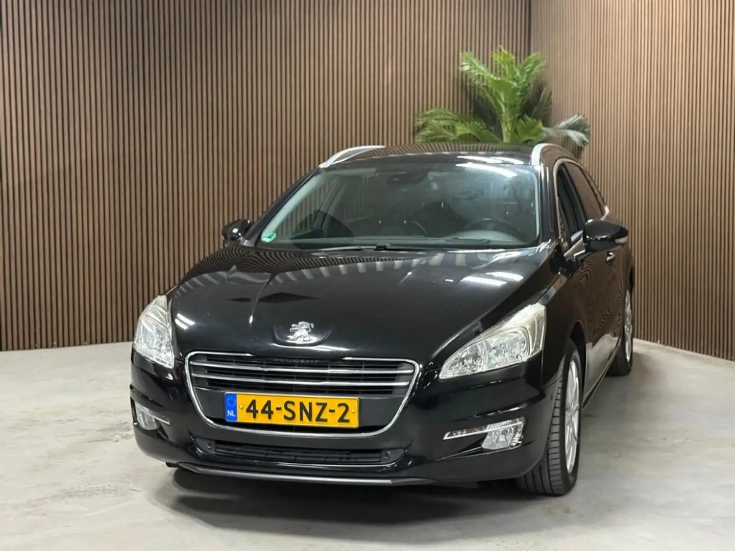 Peugeot 508 SW 1.6 THP Allure Zwart - 2