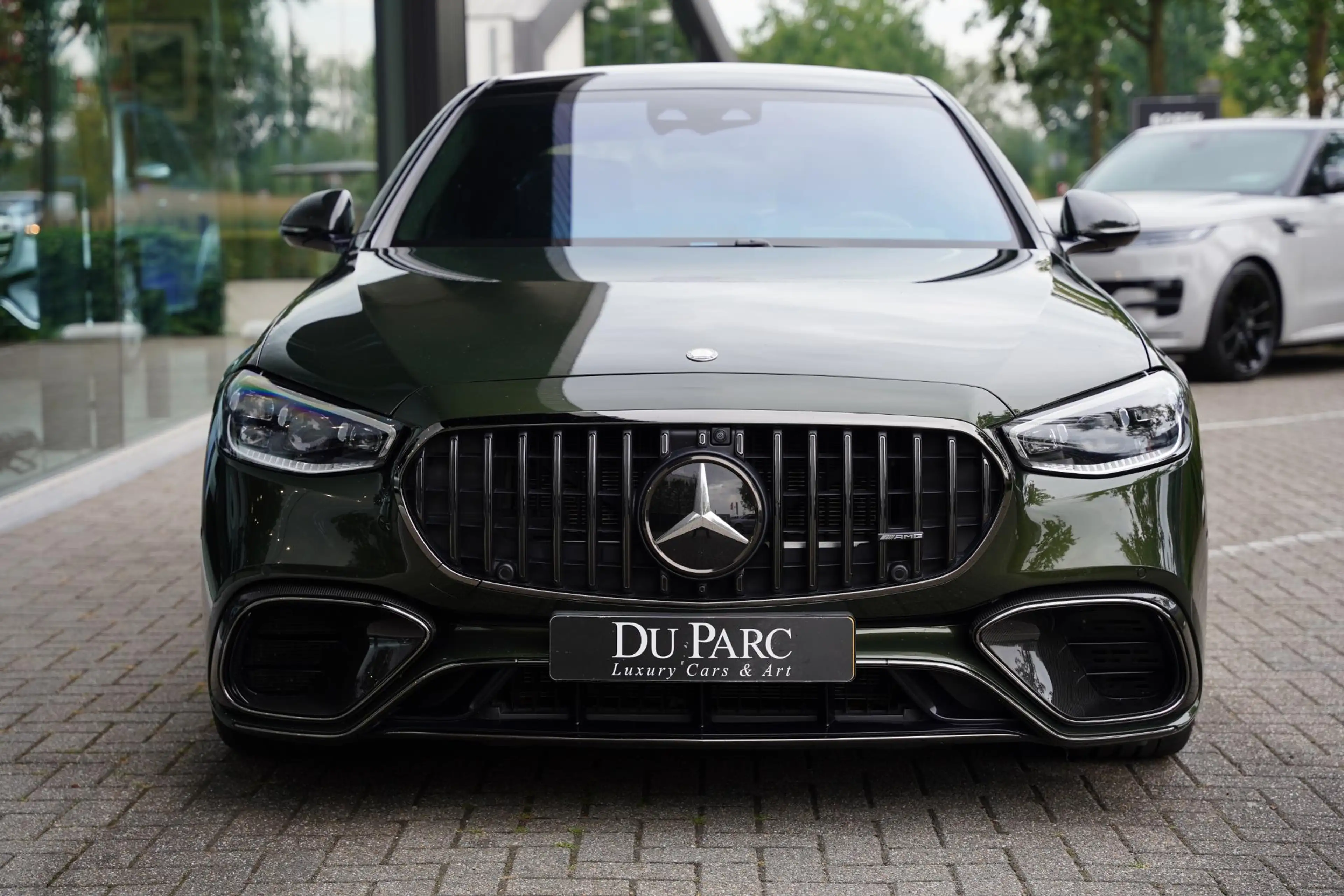 Mercedes-Benz S 63 AMG S E Performance / Carbon / Burmester — photo 37