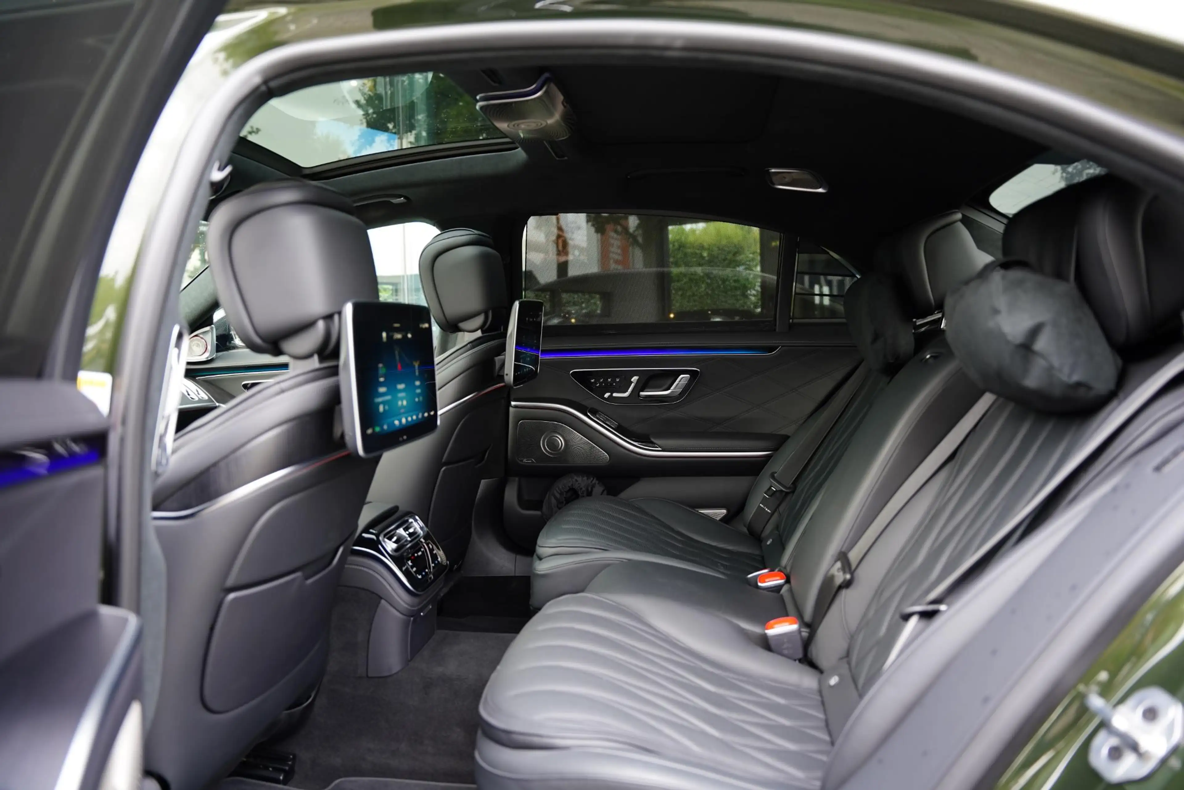 Mercedes-Benz S 63 AMG S E Performance / Carbon / Burmester — photo 7