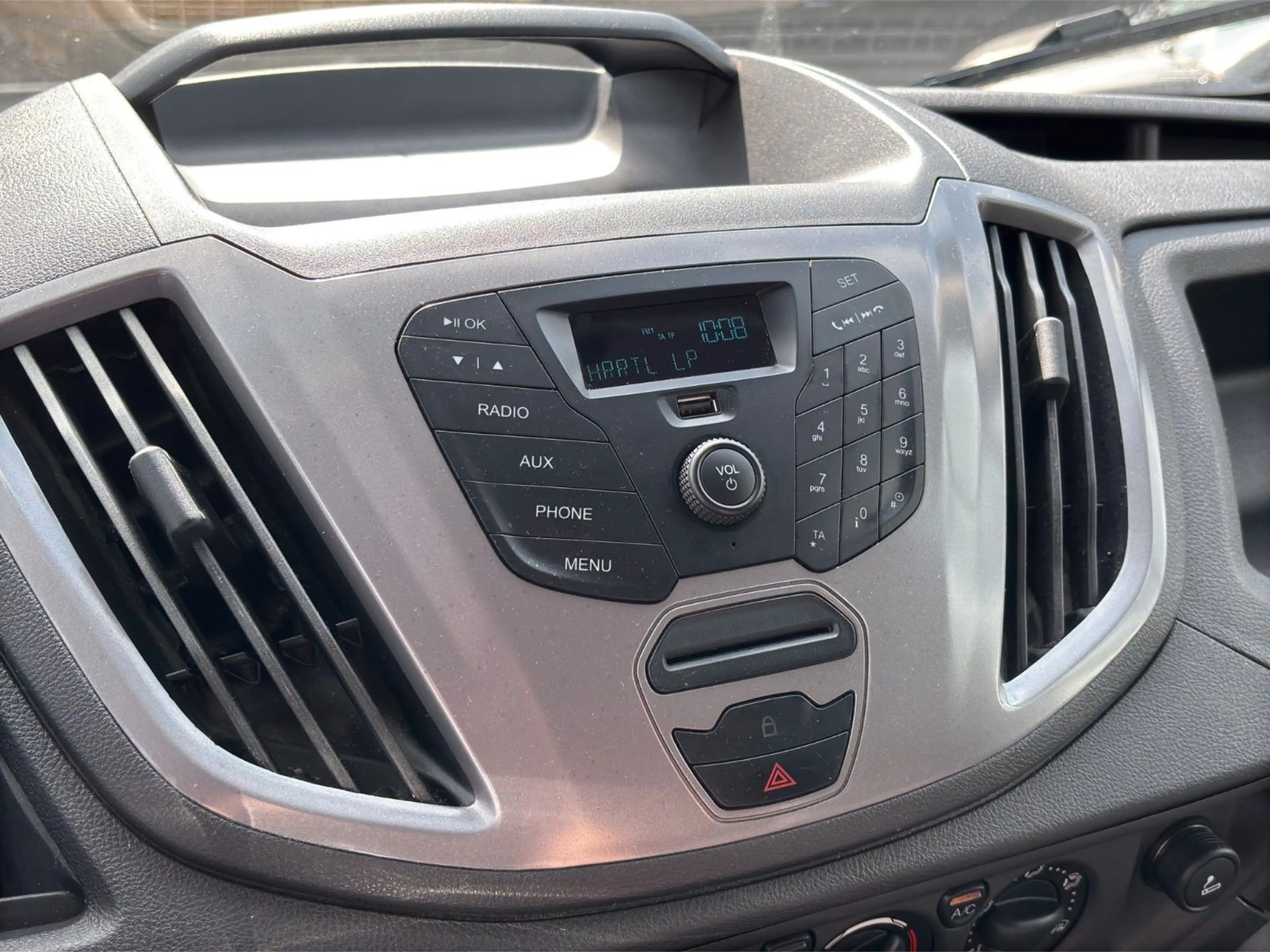 Ford Transit 350 L3H3 Trend | Klima | PDC — photo 24