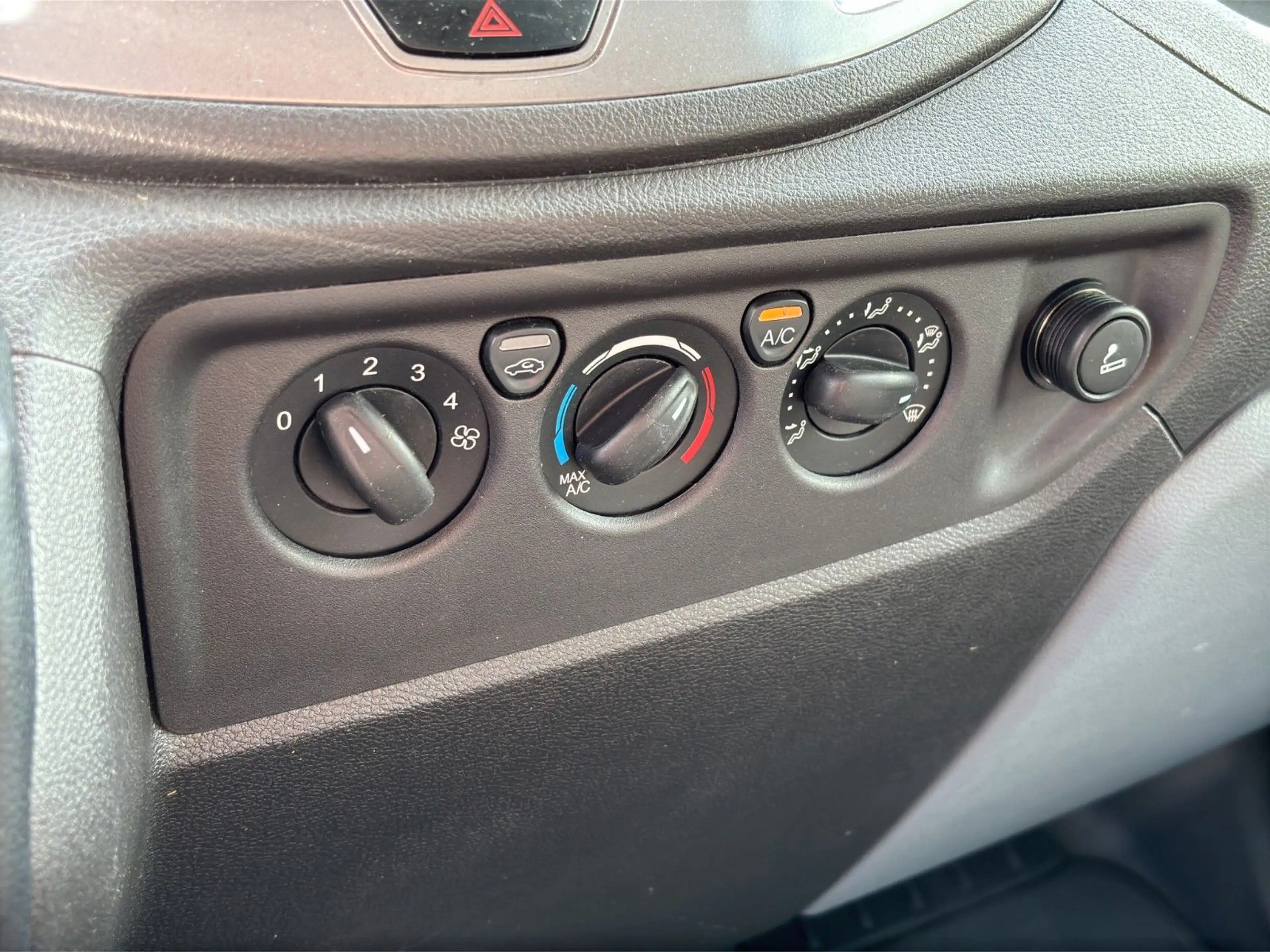 Ford Transit 350 L3H3 Trend | Klima | PDC — photo 25