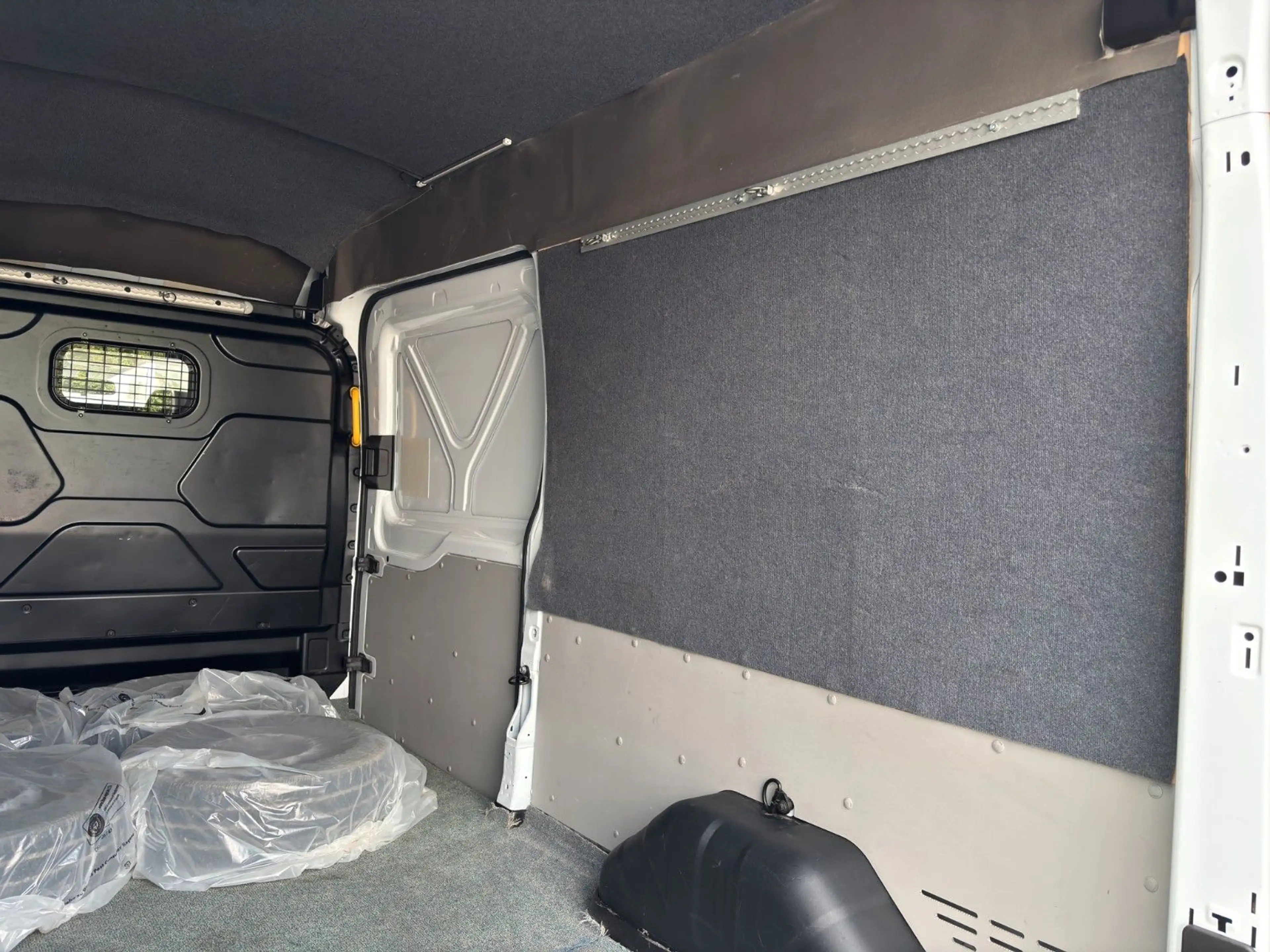 Ford Transit 350 L3H3 Trend | Klima | PDC — photo 16