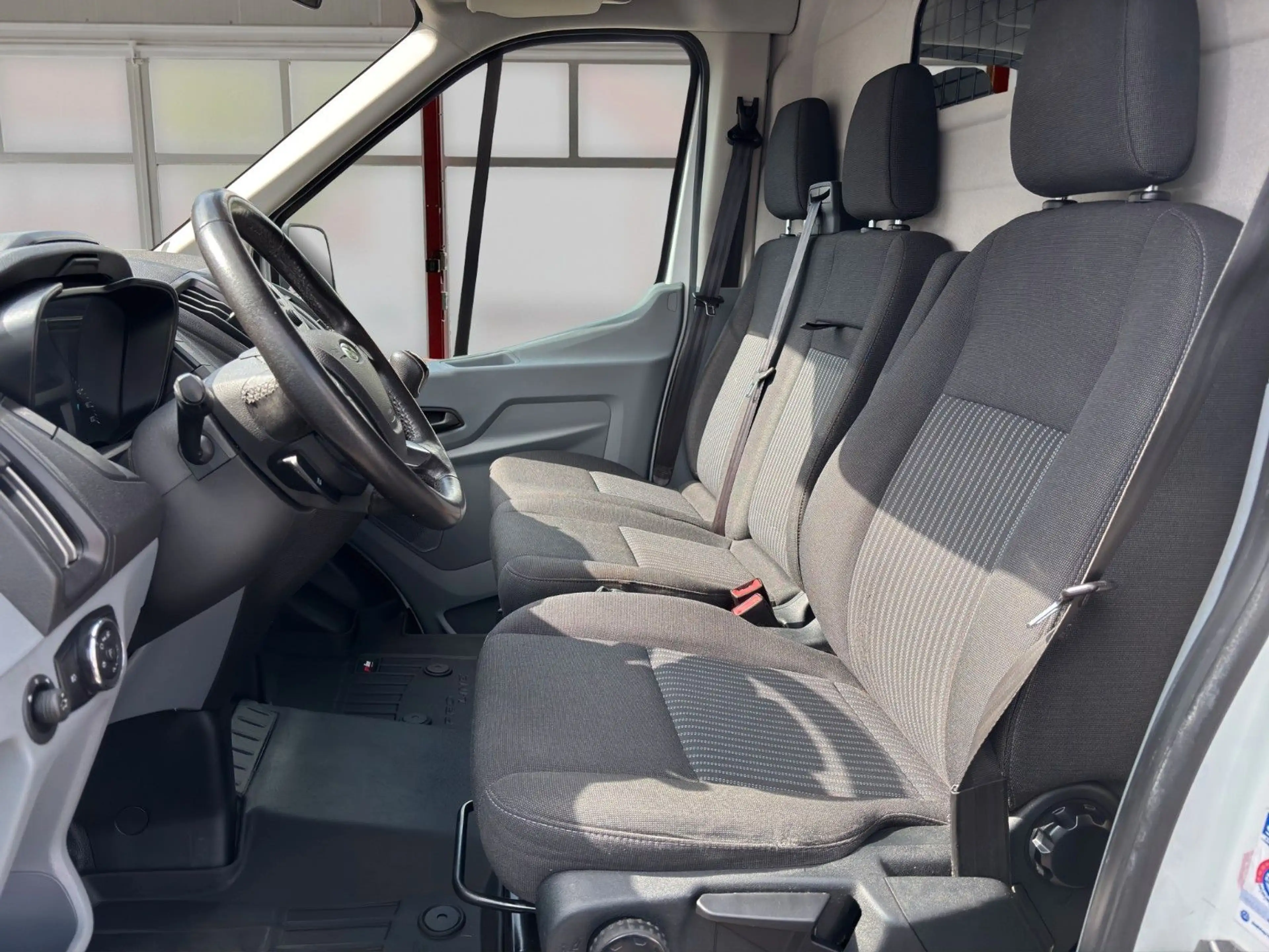 Ford Transit 350 L3H3 Trend | Klima | PDC — photo 19