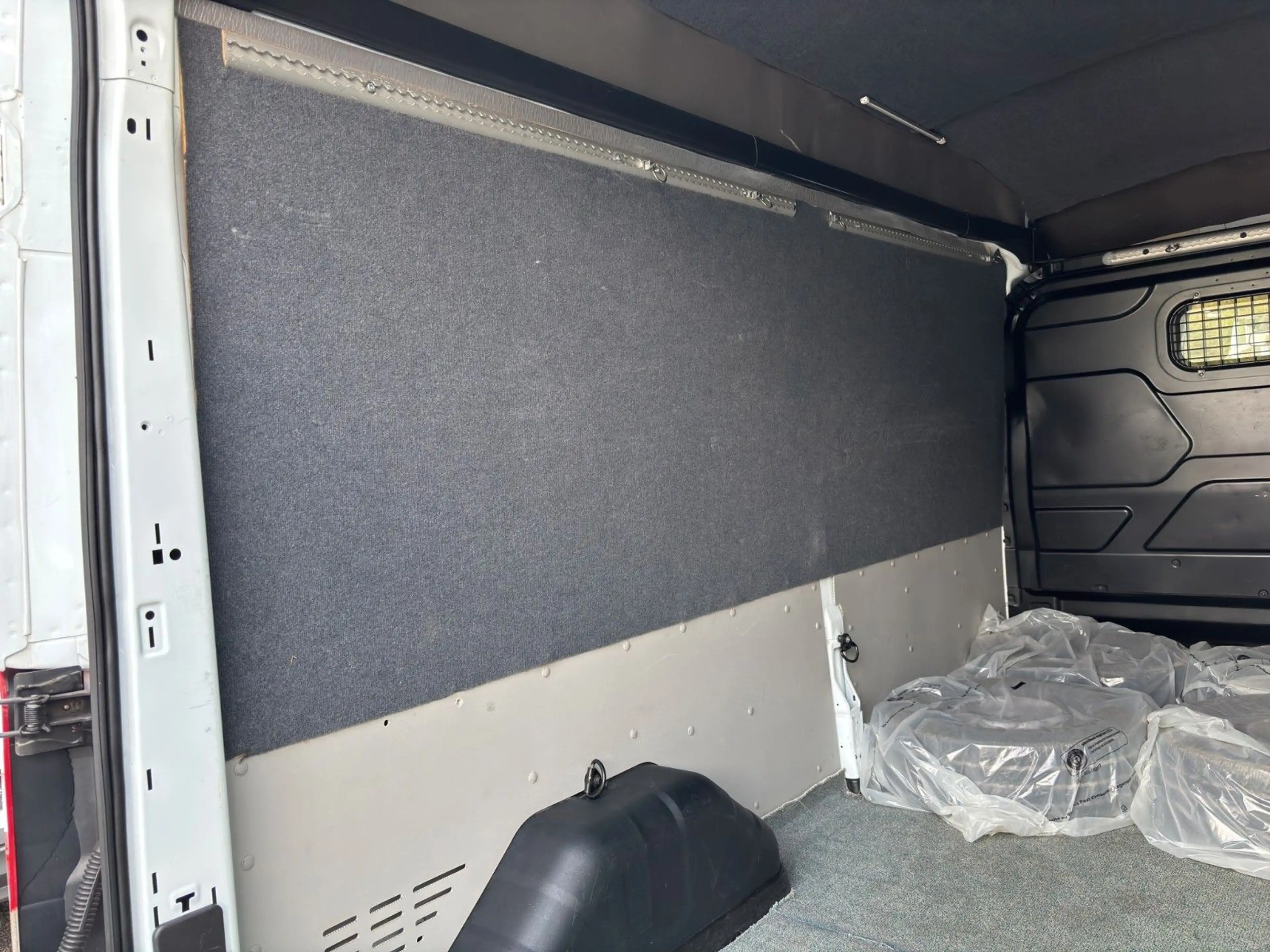 Ford Transit 350 L3H3 Trend | Klima | PDC — photo 15