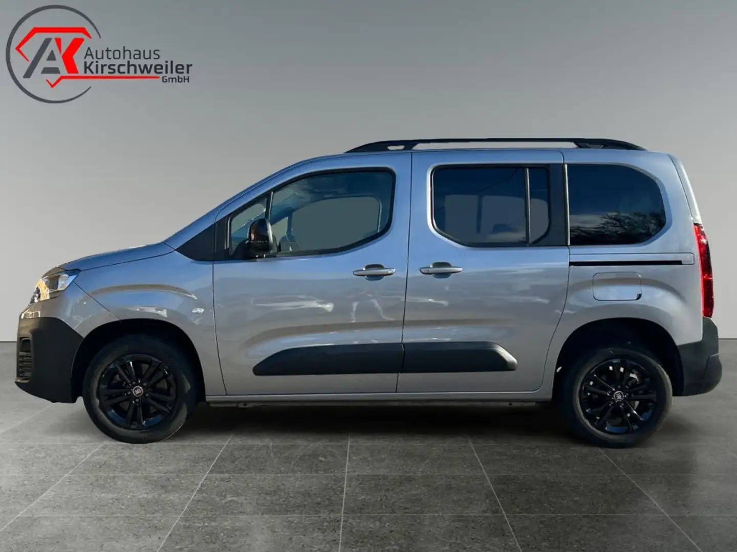 Fiat Doblo 1.5 BlueHDi  L1 Autm. *AHK und WKR* Grau - 2