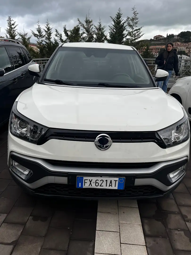 SsangYong XLV 1.6 d 120 cv Fehér - 1