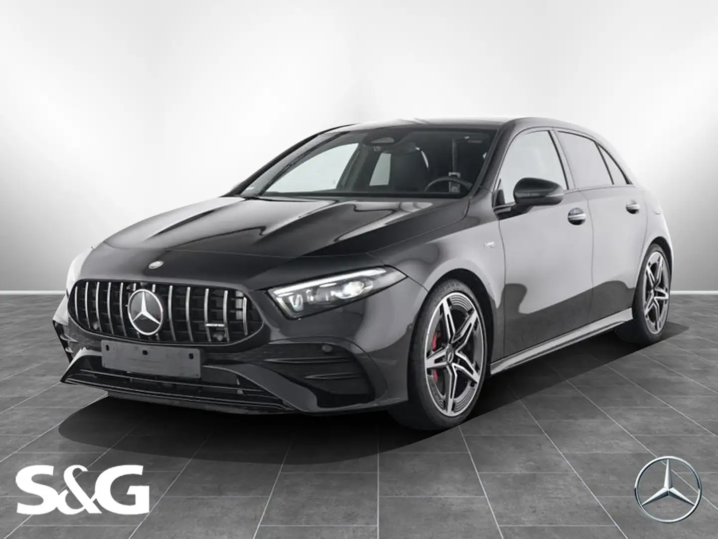 Mercedes-Benz A 35 AMG A 35 4M Kompaktlimousine RüKam+Pano Noir - 1