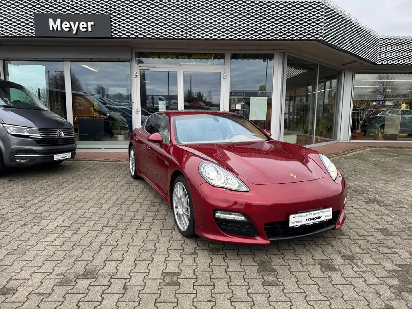 Porsche Panamera S 4.8 S Rot - 1