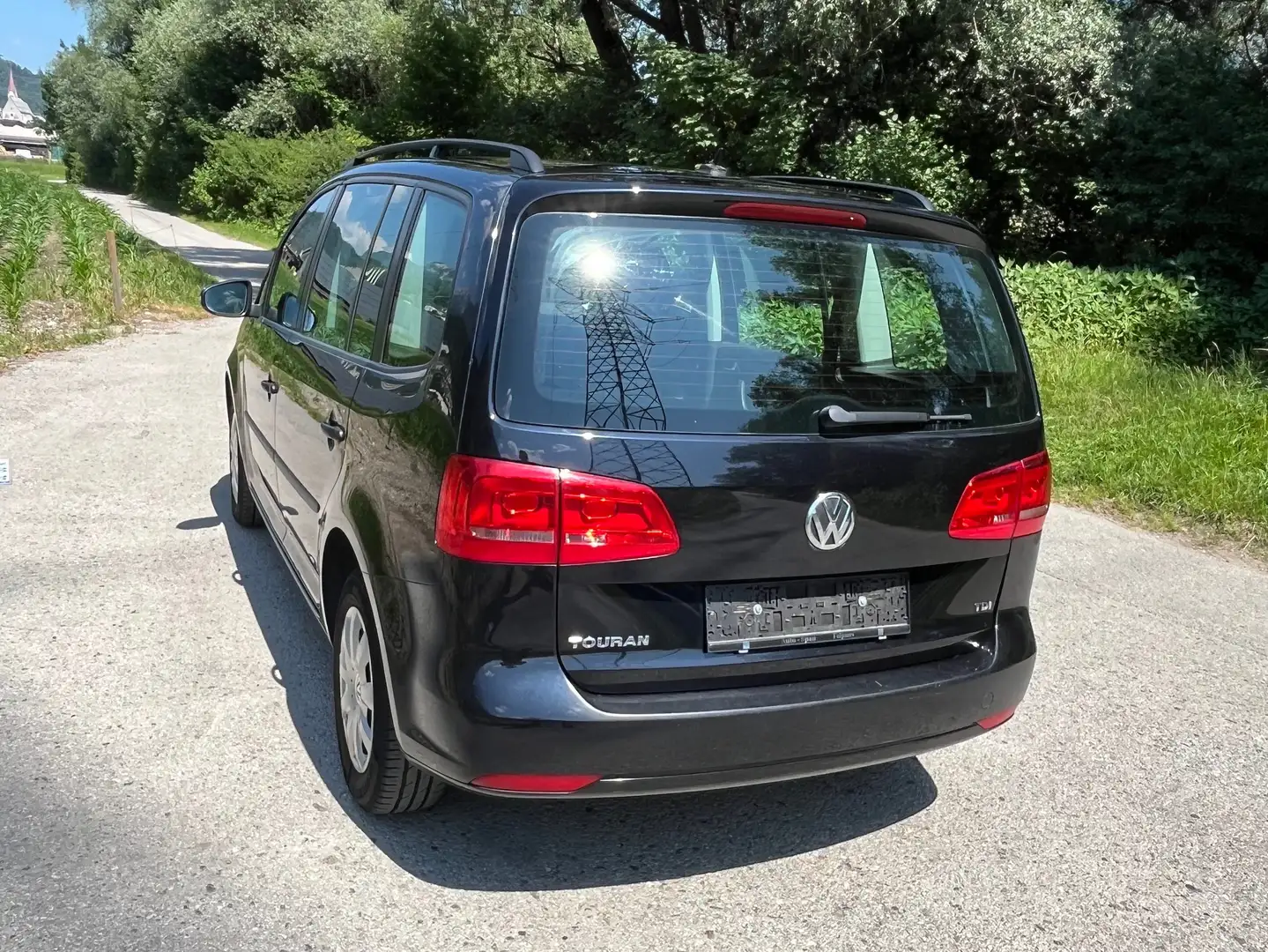 Volkswagen Touran Touran Comfortline 1,6 BMT TDI DPF Comfortline Schwarz - 2