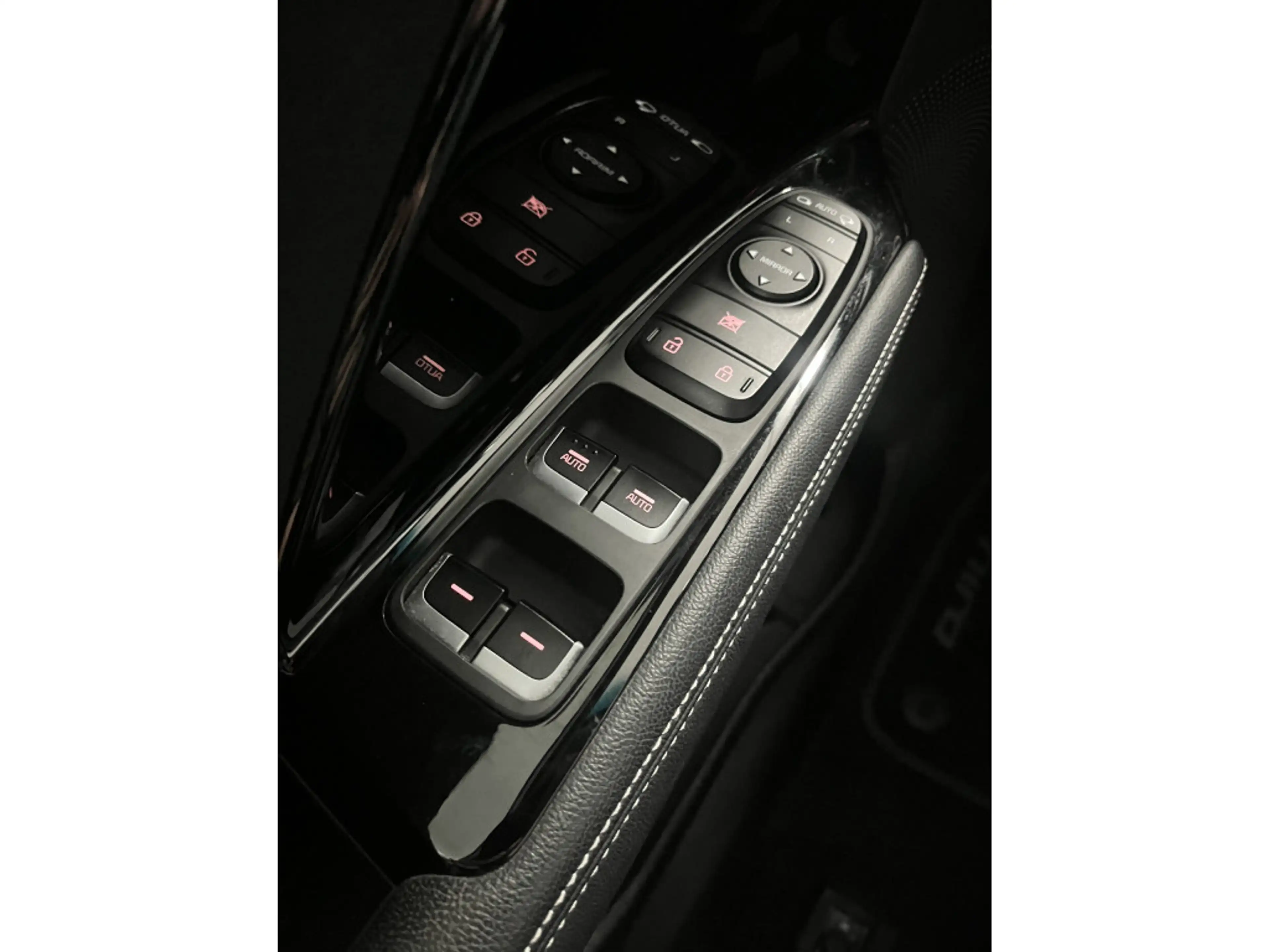 Kia e-Niro DynamicPlusLine 64 kWh 1E EIGN/ECC/3 FASE/99,4%SOH — photo 34