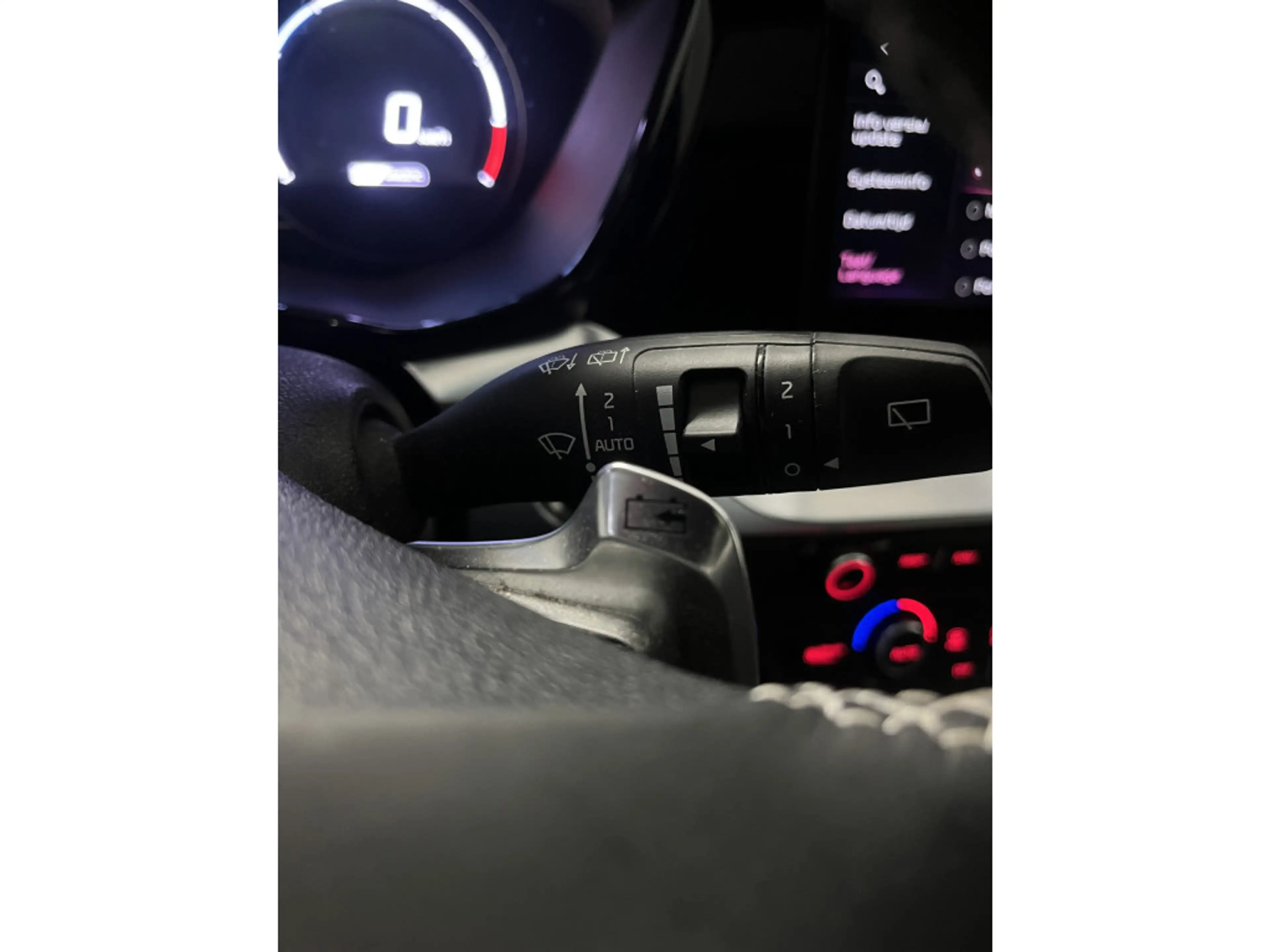 Kia e-Niro DynamicPlusLine 64 kWh 1E EIGN/ECC/3 FASE/99,4%SOH — photo 33