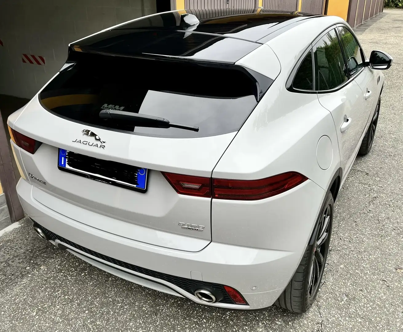 Jaguar E-Pace 2.0d i4 R-Dynamic S awd 180cv auto - 2