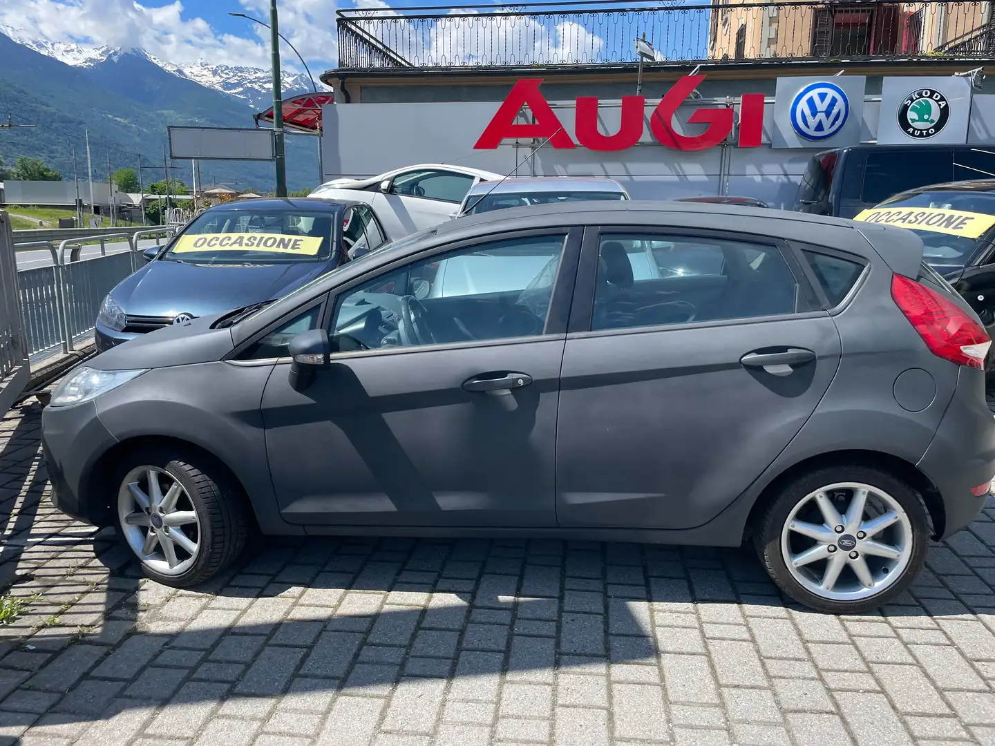 Ford Fiesta 5p 1.2 16v Titanium 82cv Noir - 1