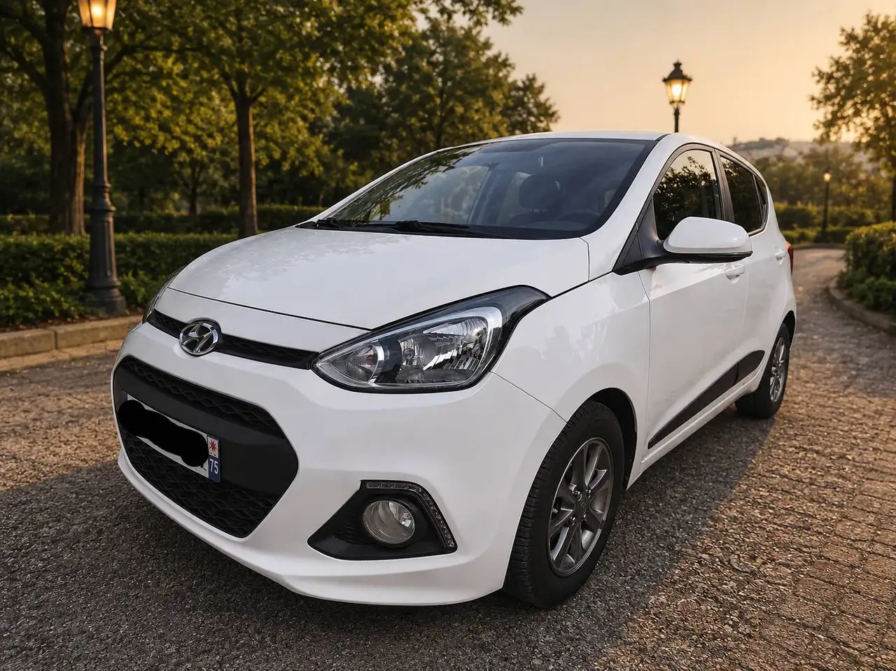Hyundai i10 1.2 87 UEFA EURO 2016 Plus
