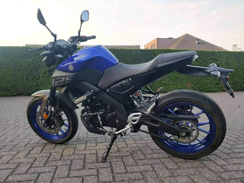 Yamaha MT-125 - foto 2