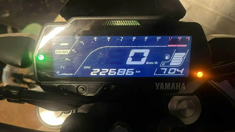 Yamaha MT-125 - foto 6