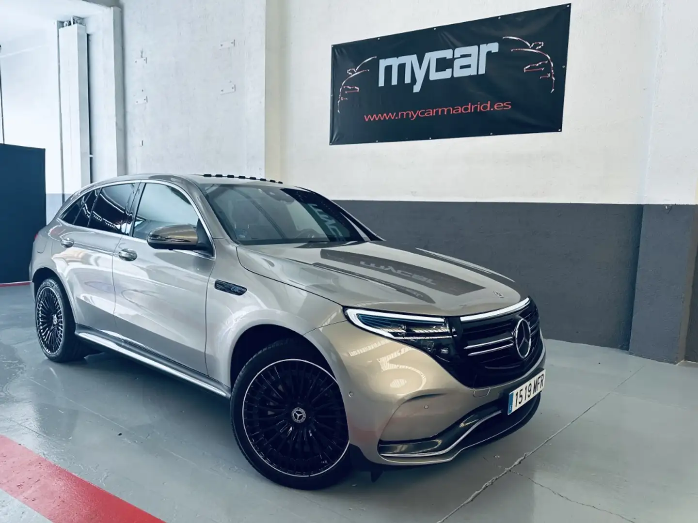 Mercedes-Benz EQC 400 4MATIC - 1