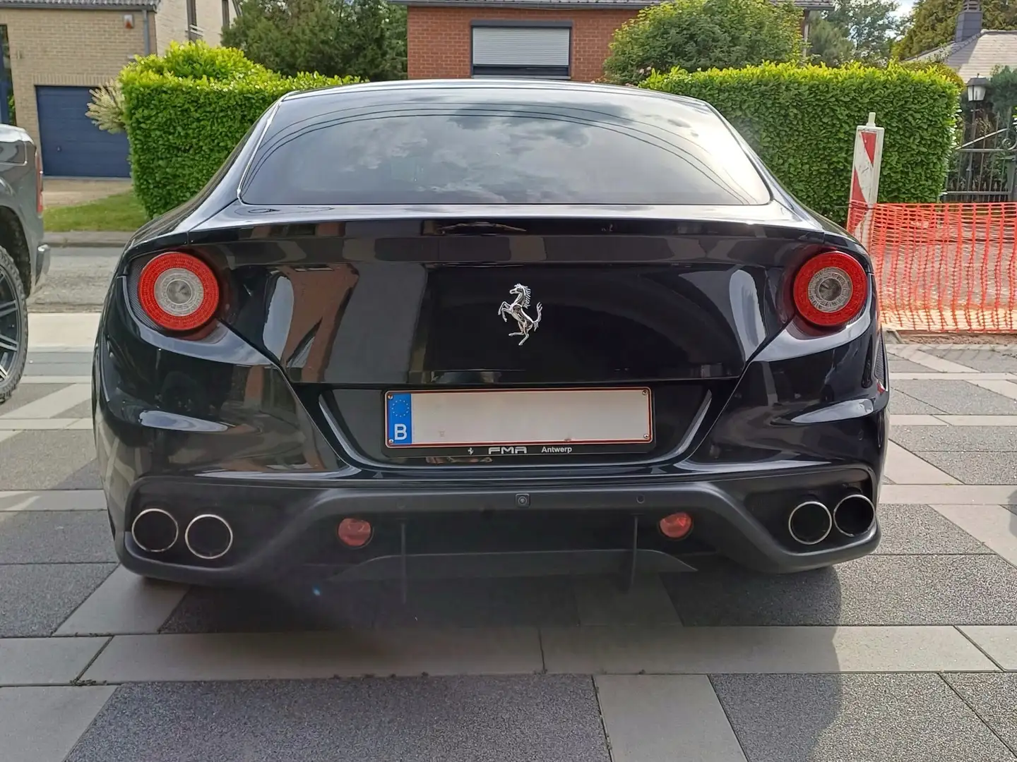 Ferrari FF 6.3i V12 - 2