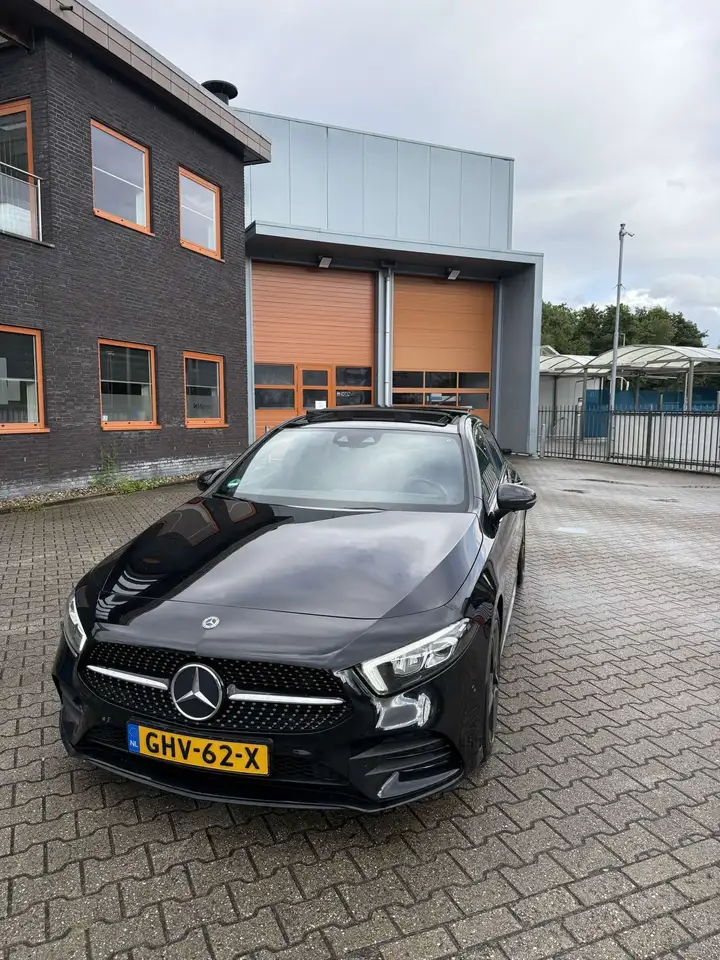 Mercedes-Benz A 220