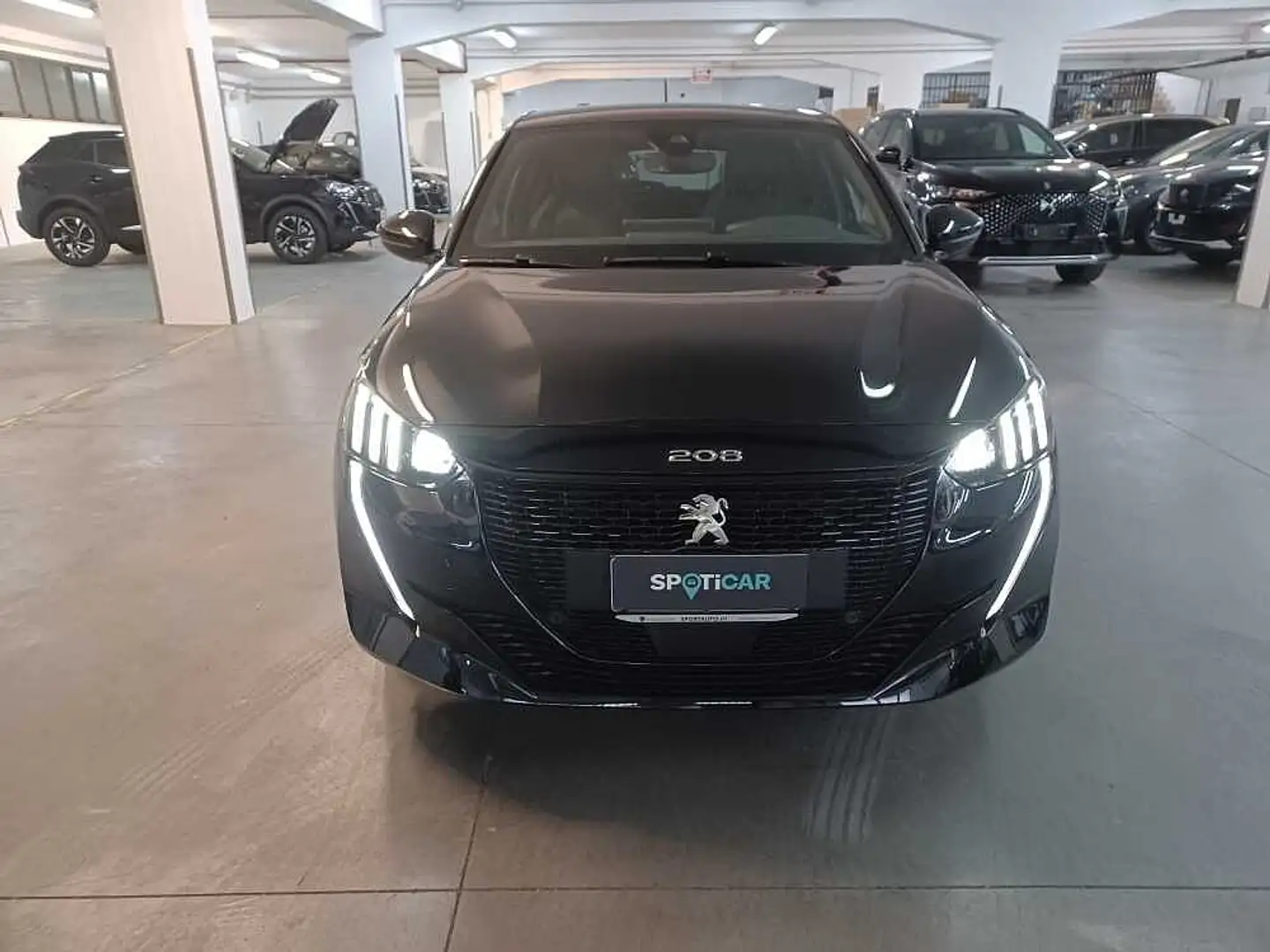 Peugeot 208 2ª serie motore elettrico 136 CV 5 porte GT Nero - 1