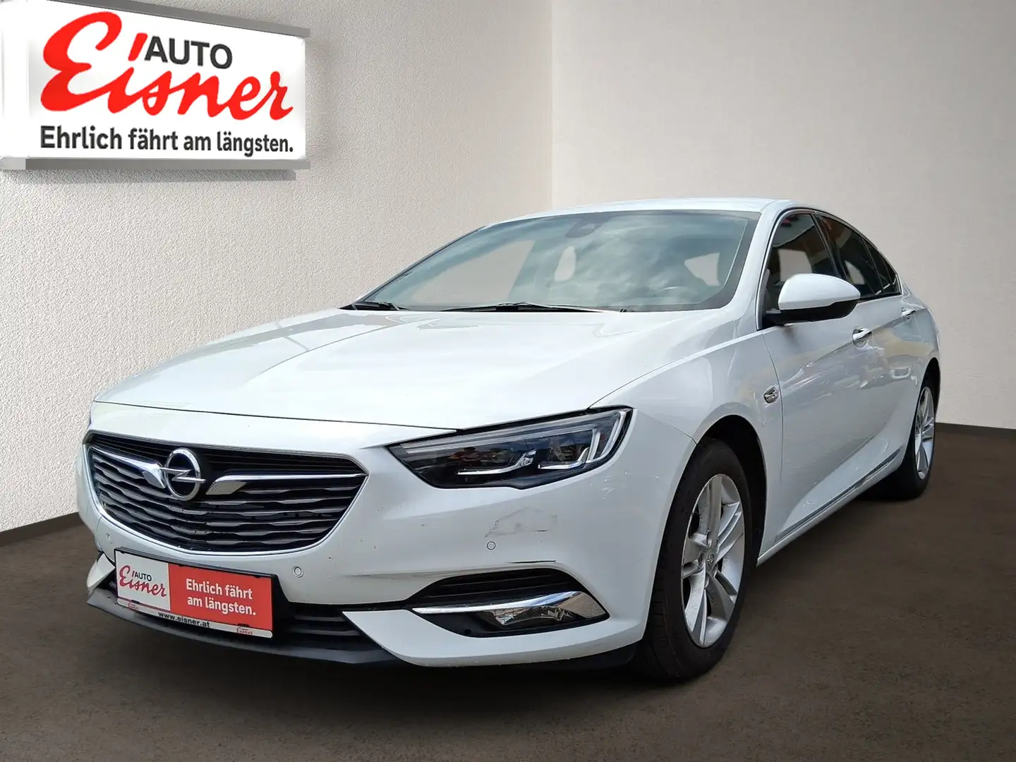Opel Insignia Grand Sport - 2