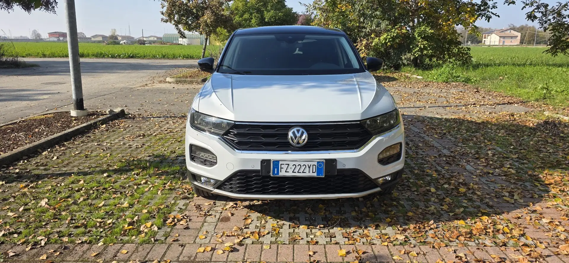 Volkswagen T-Roc 1.0 tsi Style 115cv Bianco - 1