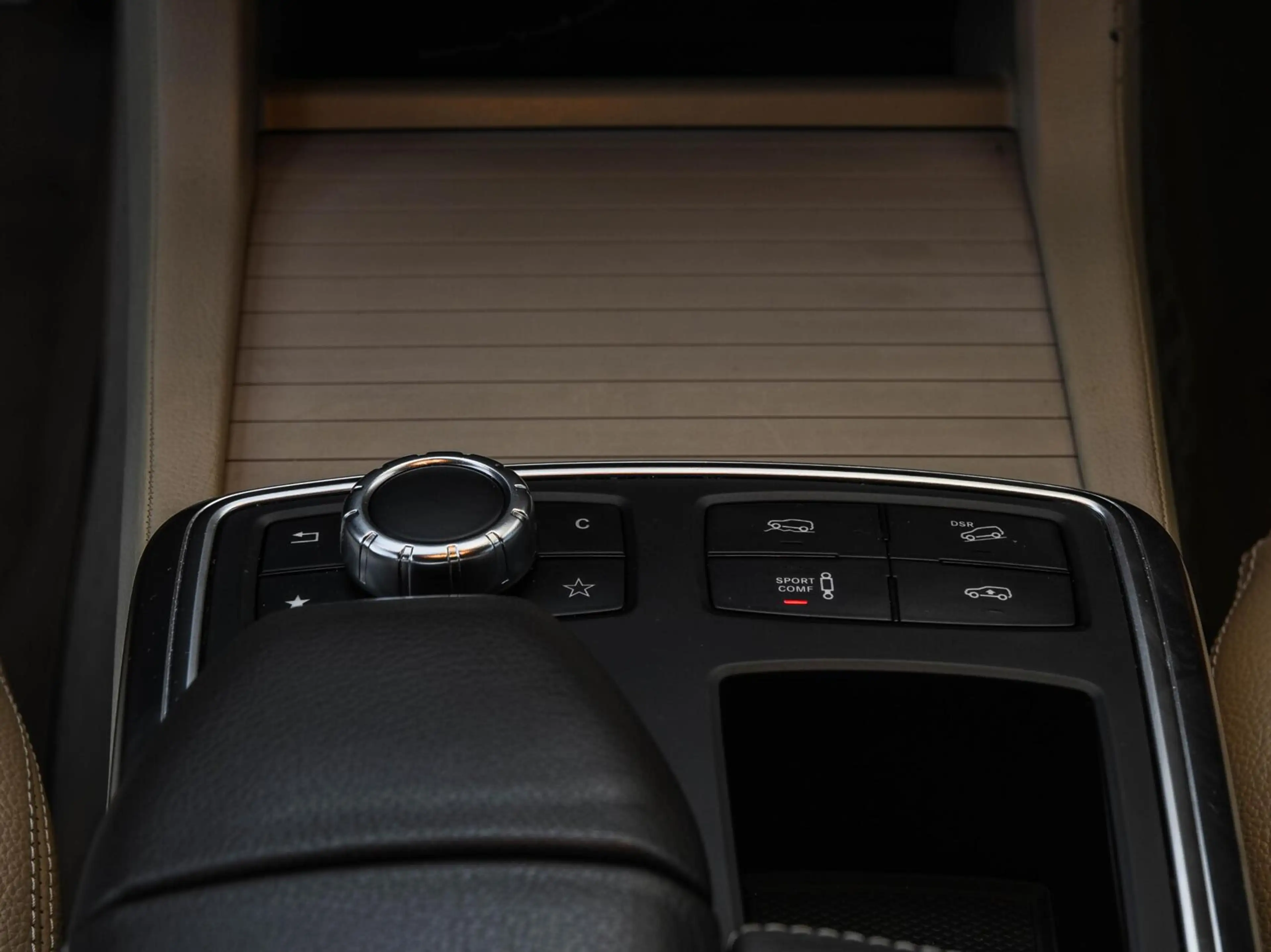 Mercedes-Benz ML 350 M-klasse BlueTEC — photo 23