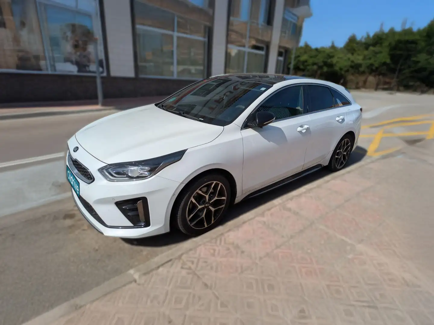 Kia ProCeed / pro_cee'd 1.4 T-GDI GT Line Білий - 2