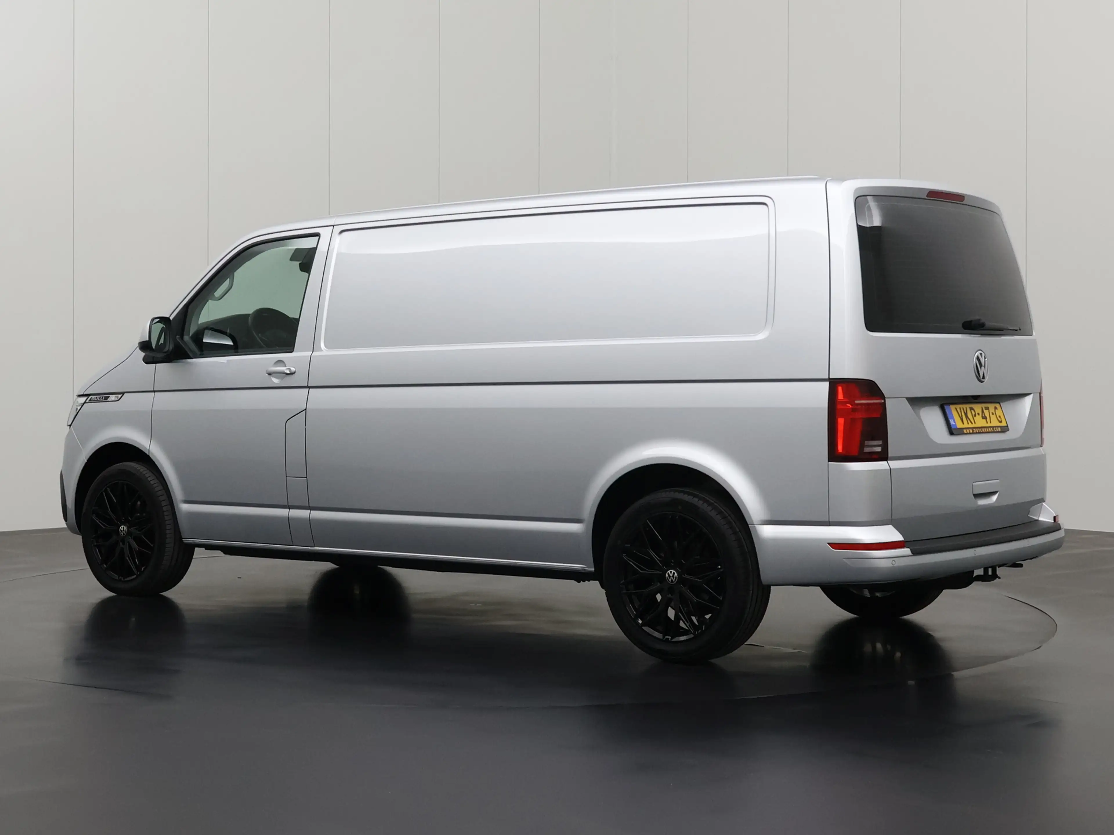 Volkswagen T6.1 Transporter 2.0TDI 150PK DG Automaat Lang Bulli Executive | Na — photo 6