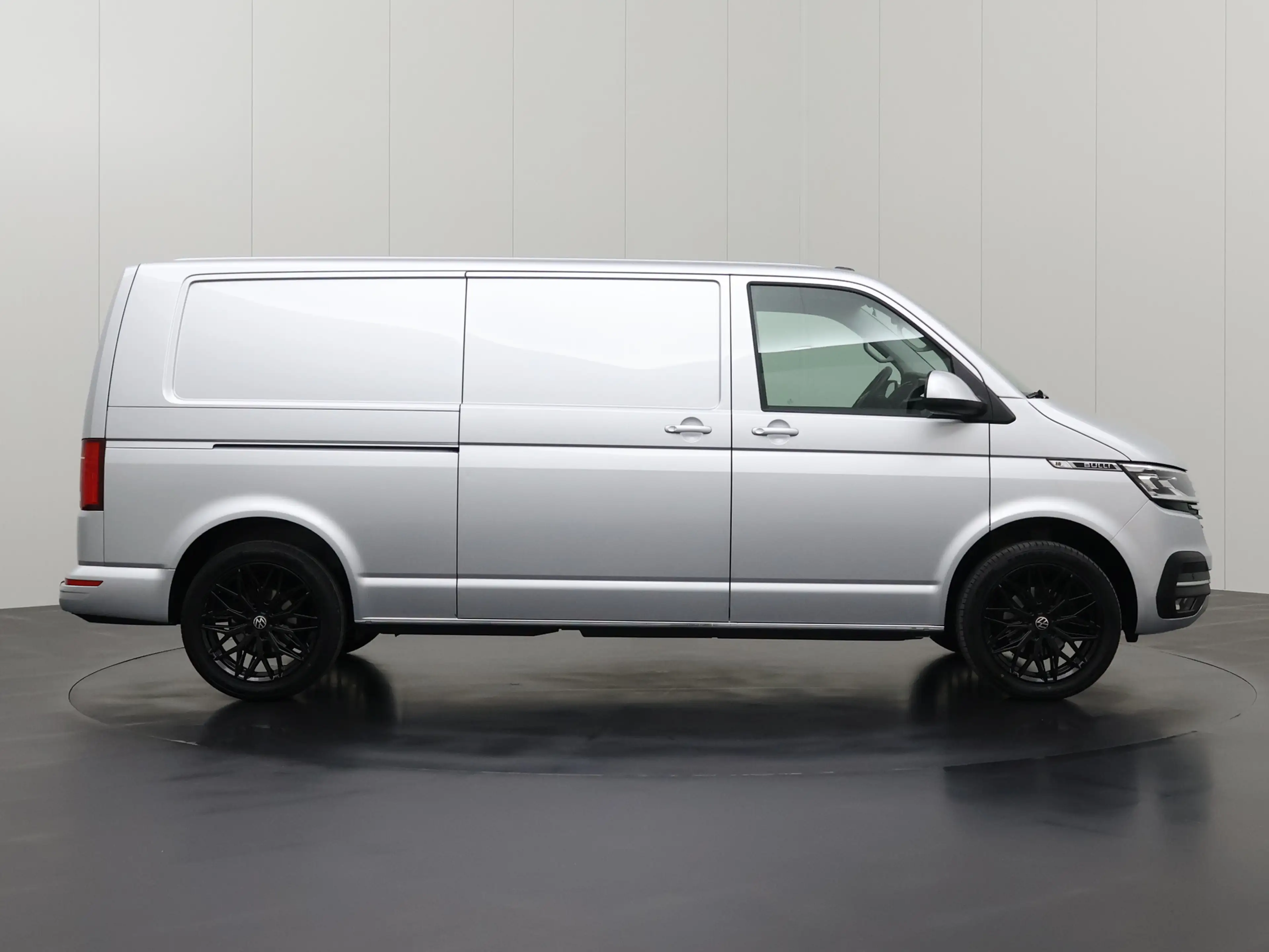 Volkswagen T6.1 Transporter 2.0TDI 150PK DG Automaat Lang Bulli Executive | Na — photo 13
