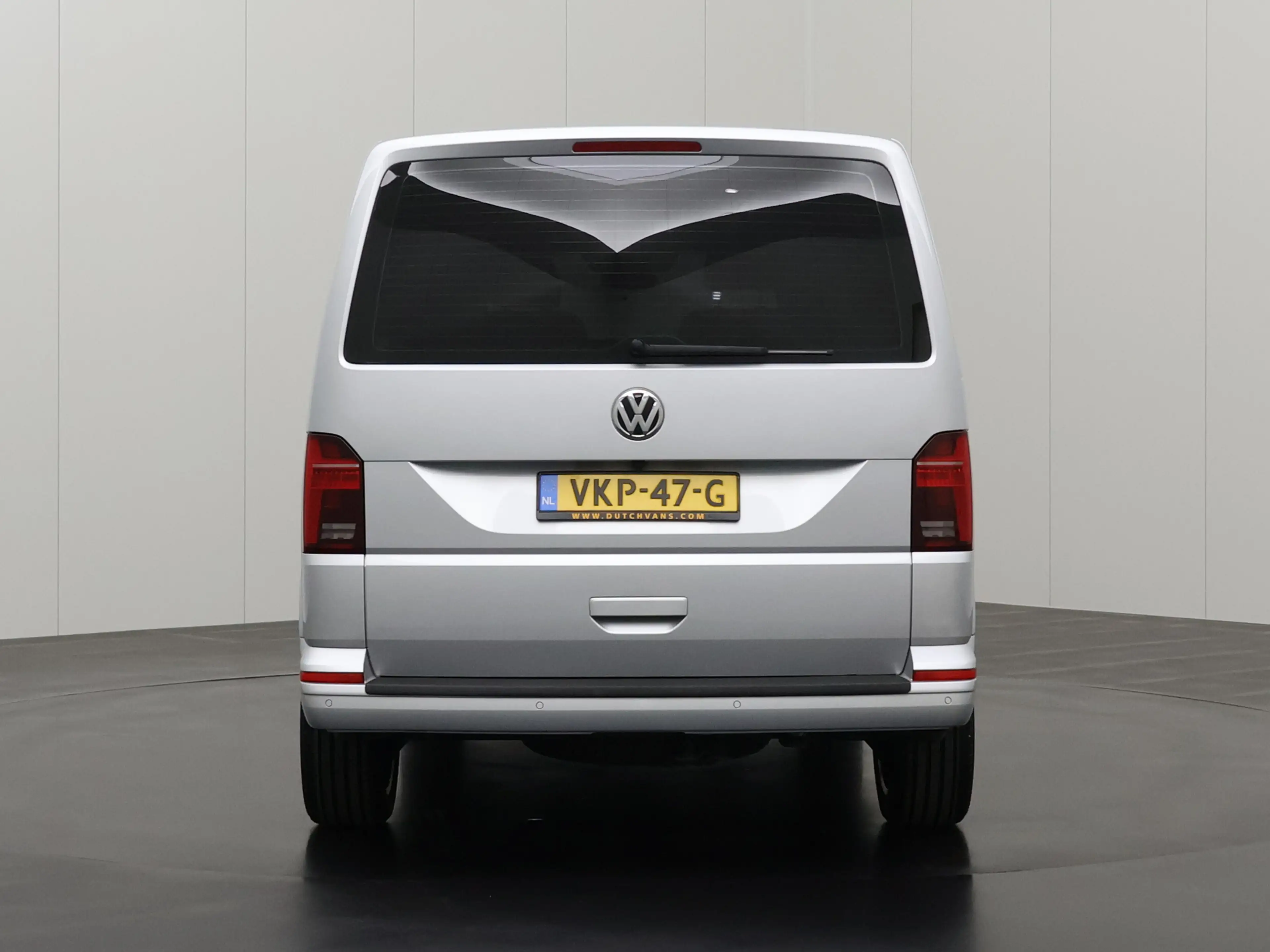 Volkswagen T6.1 Transporter 2.0TDI 150PK DG Automaat Lang Bulli Executive | Na — photo 11