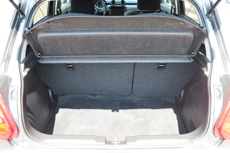 Suzuki Swift Comfort, RFK, Klimaanlage, Audiosystem — photo 12
