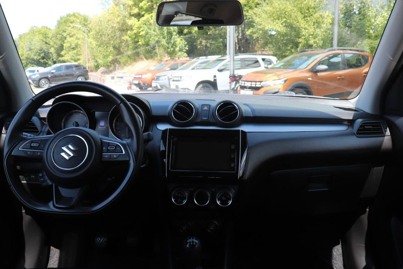 Suzuki Swift Comfort, RFK, Klimaanlage, Audiosystem — photo 15