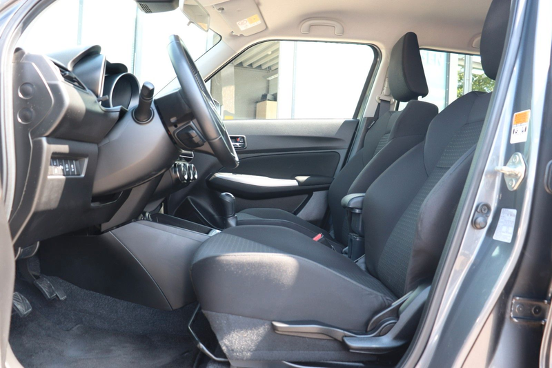 Suzuki Swift Comfort, RFK, Klimaanlage, Audiosystem — photo 10
